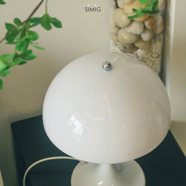 Półkulista Przenośna Lampa Stołowa Panthella