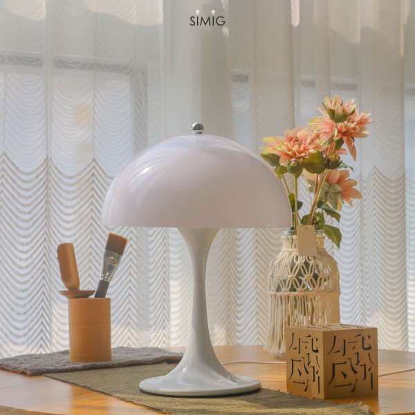 Półkulista Przenośna Lampa Stołowa Panthella