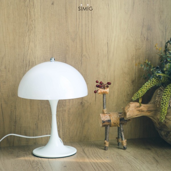 Półkulista Przenośna Lampa Stołowa Panthella