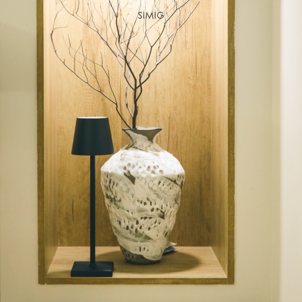 Cordless Rechargeable LED Table Lamp S11