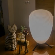White Tripod Table Lamp for Bedroom S37