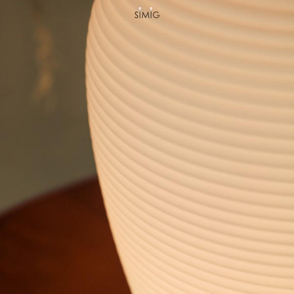 White Tripod Table Lamp for Bedroom S37