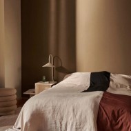 Leaf Shape Arum Swivel Metal Wall Lamp