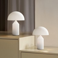 Lampe de table moderne en métal Atollo pour chambre à coucher
