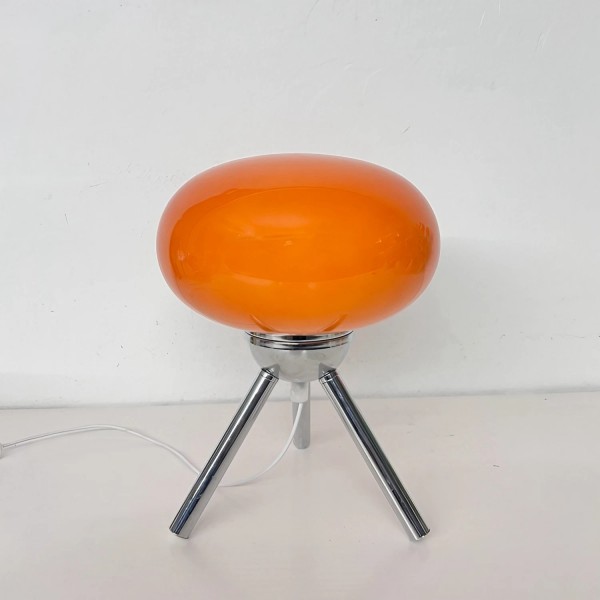 Bauhaus Glass Tripod Table Lamp For Bureau S25