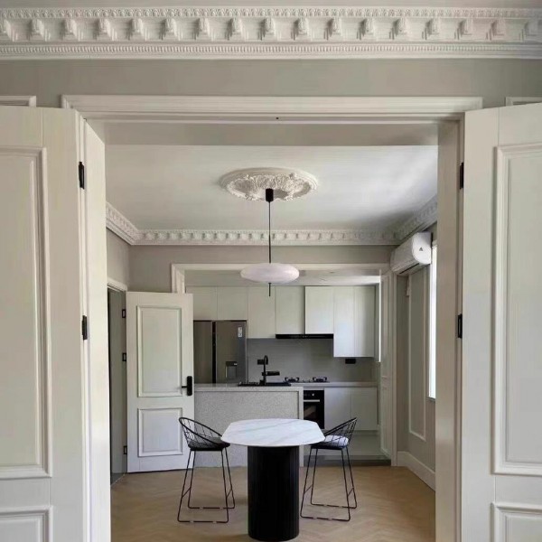 Lampa Wisząca Model 2065 w Kształcie Elipsy