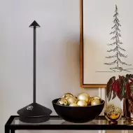 Pina Ladattava LED Pöytävalaisin Makuuhuoneeseen S66