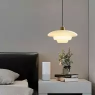 Mid-Century Art -maitovalkoinen lasinen riippuvalaisin S81