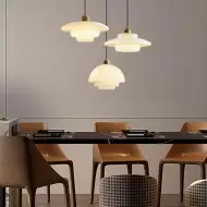 Mid-Century Art -maitovalkoinen lasinen riippuvalaisin S81