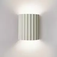 Scandinavian Ribbed Resin Fluted Wall Lamp S92