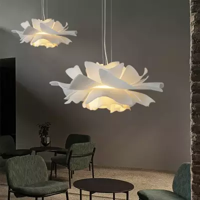 Lampe à suspension créative en forme de fleur S106