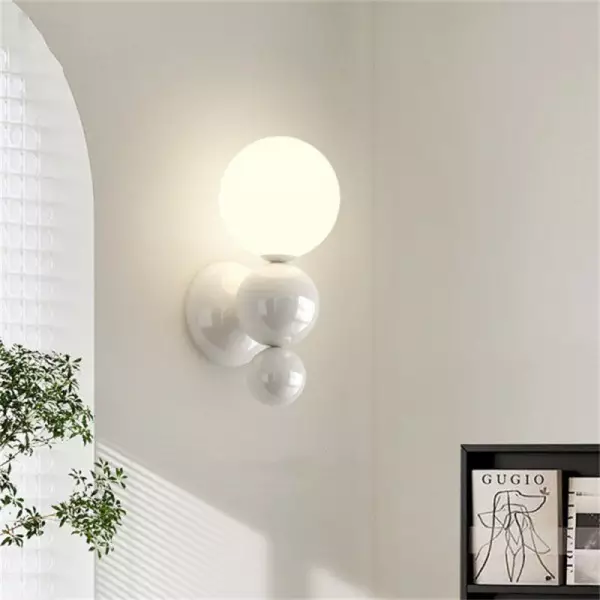 Aplique de pared de metal con forma de globo de colores S149