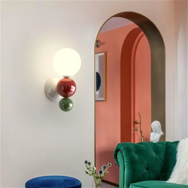 Aplique de pared de metal con forma de globo de colores S149