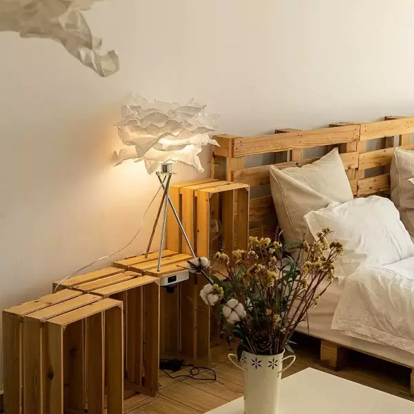 Creative Cloud Metal Paper Table Lamp S162