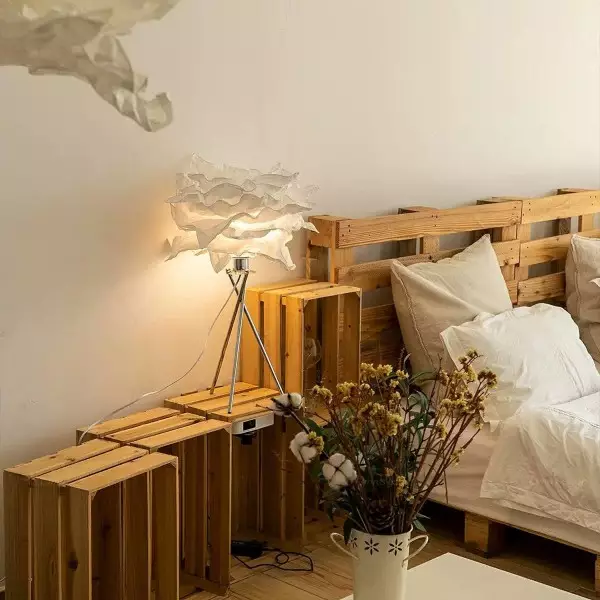 Creative Cloud Metal Paper Table Lamp S162