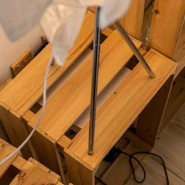 Creative Cloud Metal Paper Table Lamp S162