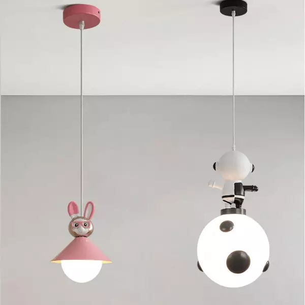 Färgglada leksaker statyett metall taklampa S160