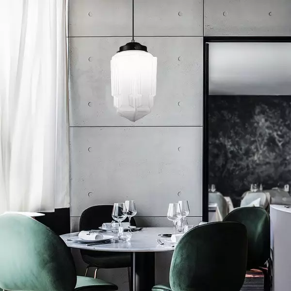 Lámpara colgante geométrica moderna de vidrio blanco lechoso S167