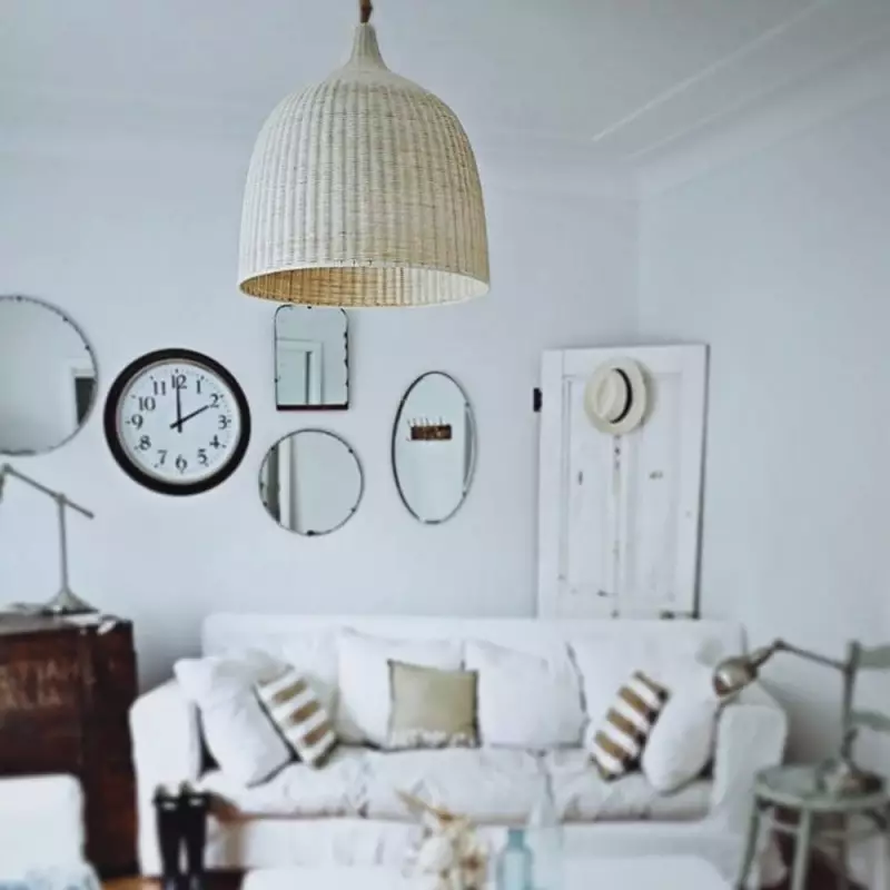 Lampada a sospensione in rattan