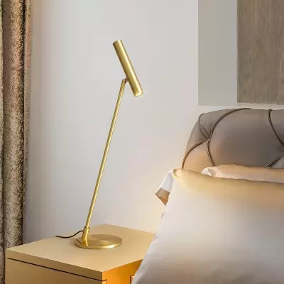 Modern minimalistisk mässing justerbar LED-golvlampa M507