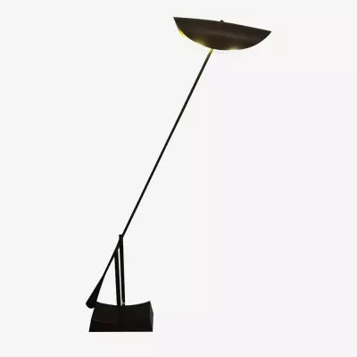 Nordic Creative Inclined Metal Golvlampa M499