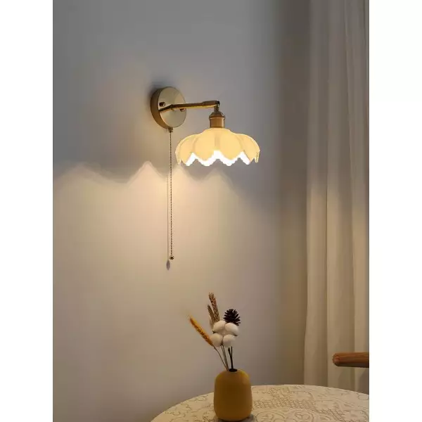 Coppia Di Lampade Da Tavolo In Stile Neoclassico In Porcellana Capodimonte, Del '900 - Foto 3