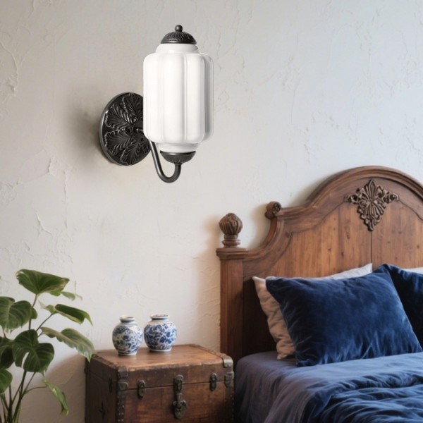 Lampa ścienna w kształcie świecznika ze szkła vintage M03