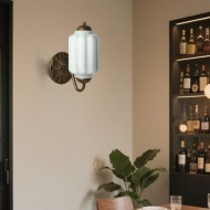 Lampa ścienna w kształcie świecznika ze szkła vintage M03