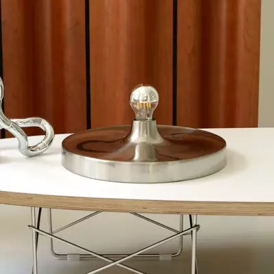 Avaruusajan levykattovalaisin G93