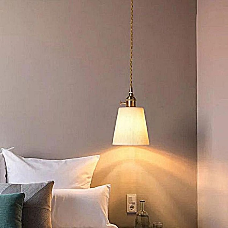 Seria ceramicznych zawieszek z mosiądzu