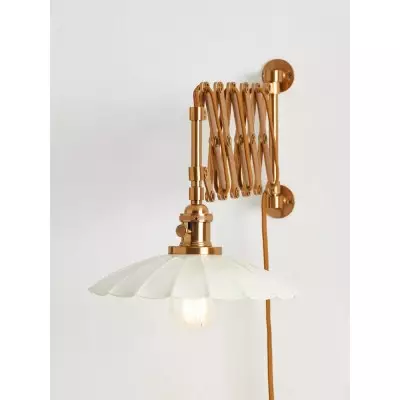 Applique Furium a fisarmonica smerlata - Applique in ottone Elegance T102