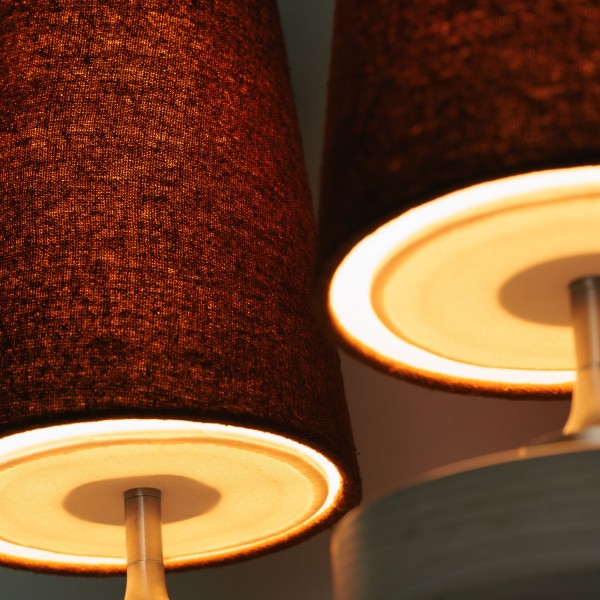 Kinkiet ścienny Chrona Rho Fabric Sculpt – artystyczny, współczesny styl T122