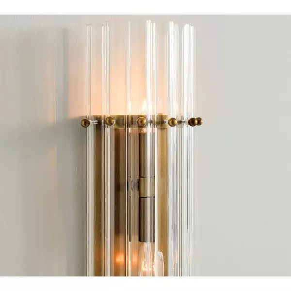 Kinkiet Lumora Crystal – eleganckie oświetlenie do przedpokoju i sypialni T140