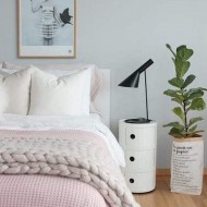 Dansk Riktad Asymmetrisk Bordslampa i Metall S12