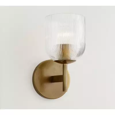 Applique Bravira en verre strié - Applique murale en métal avec abat-jour en verre transparent T074