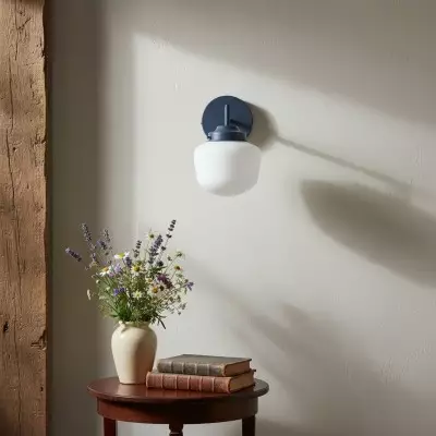 Applique de salle de bain en verre opalin – Style vintage T304