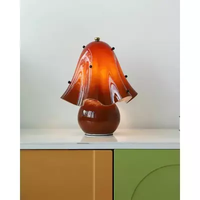 Bellina Dekorativ Bordlampe - Skulpturel Klokke Blomsterform T281