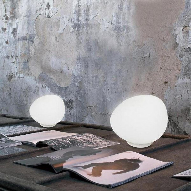 Pebble pöytälamppu