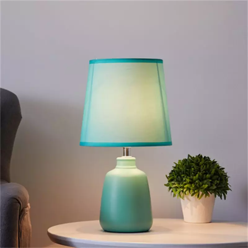 Lámpara de mesa de cerámica nórdica