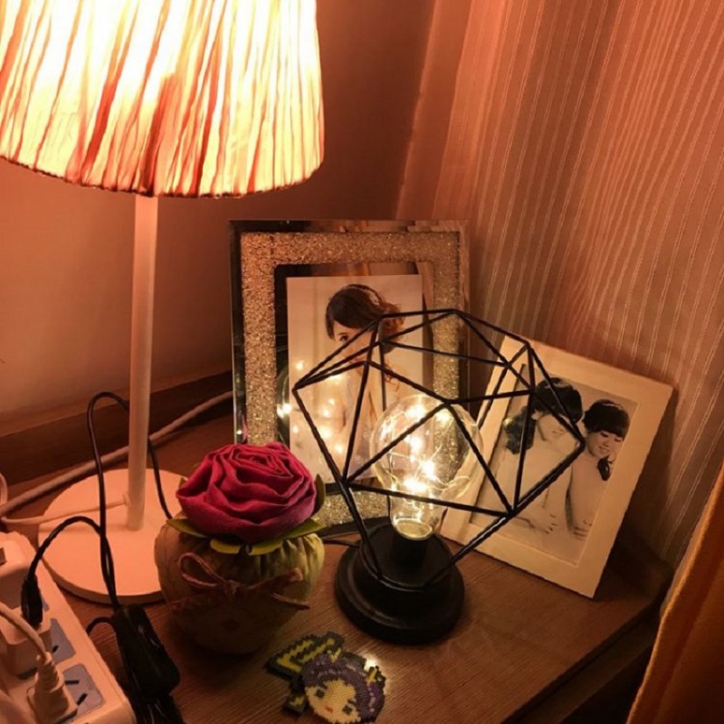 DECOR LED Bordslampa