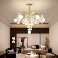 Żyrandol z kroplami deszczu