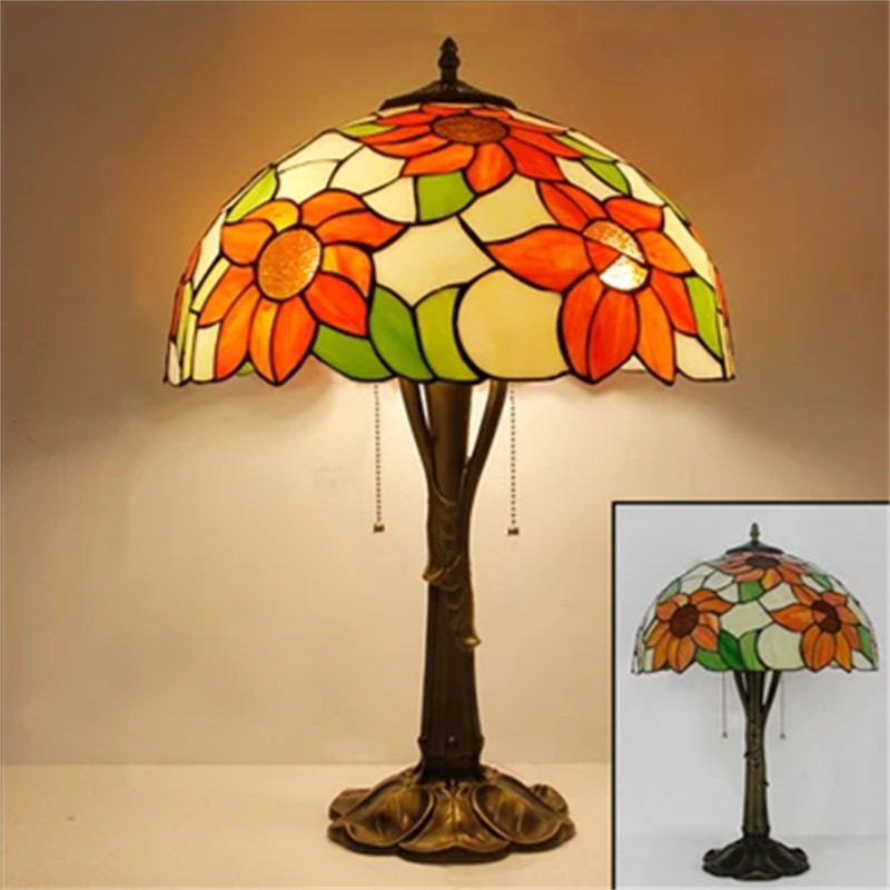 Maalattu lasinen pöytävalaisin