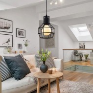 PEARL-häkkiriippuvalaisin