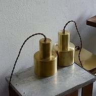 Drop Cap riippuvalaisin