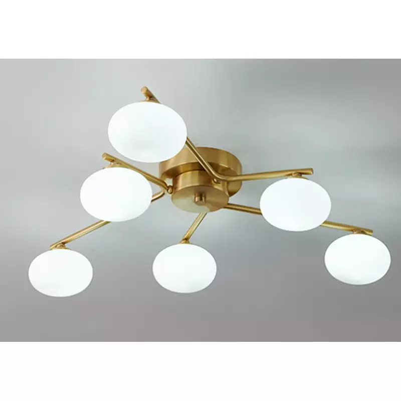 Geometryczny żyrandol kulowy