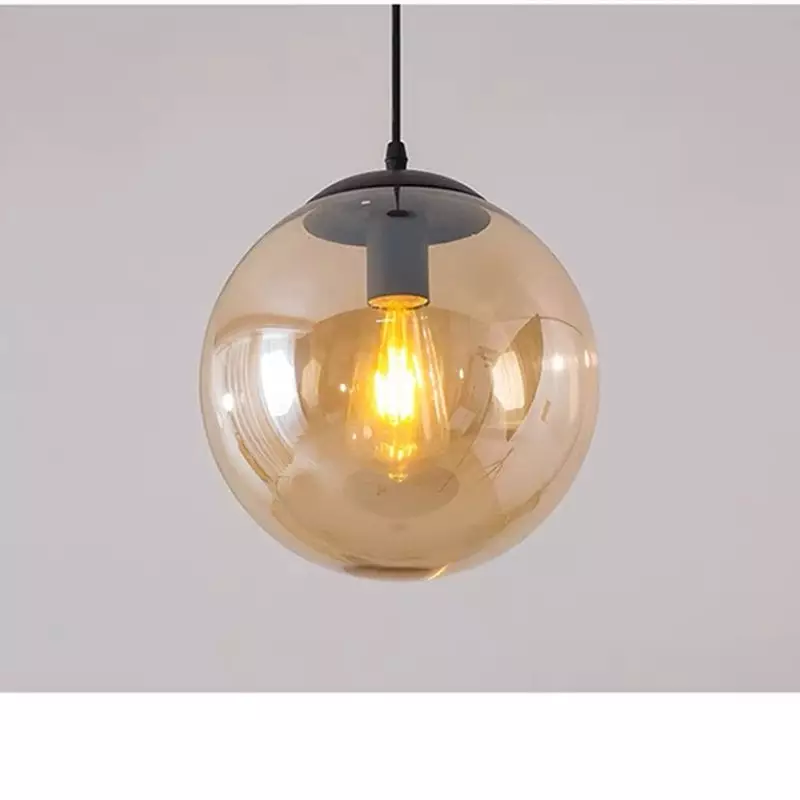 Lampe suspendue en forme de boule de verre