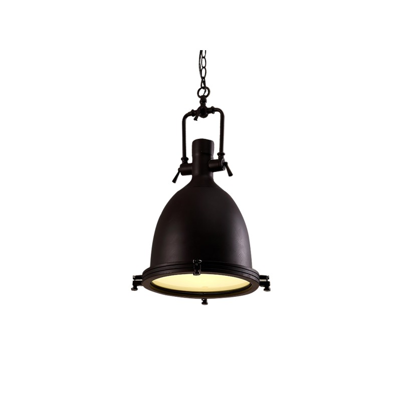 Hängelampe aus Metall im Industrie-Landhausstil