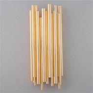 Lámpara de pared Brubeck de aluminio dorado