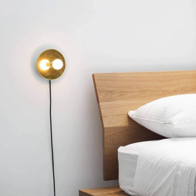 Dot Wall Lamp