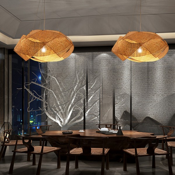 Żyrandol z rattanu w stylu Azji Południowo-Wschodniej